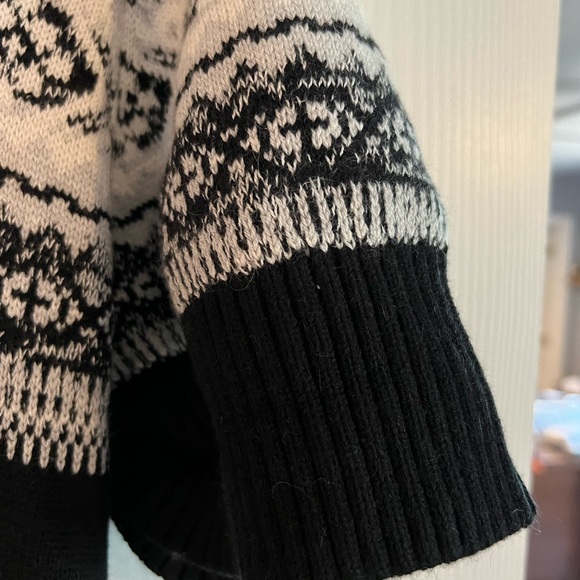 Tommy Hilfiger black fair isle dress. Size Large. - Picture 8 of 11